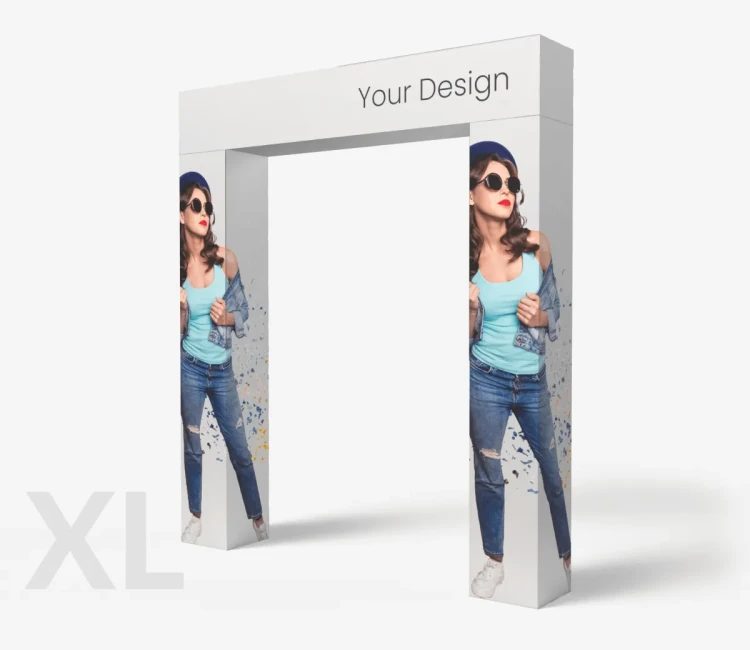 Brama-reklamowa-z-tektury-duza-XL-akcesoria-flagowe.webp