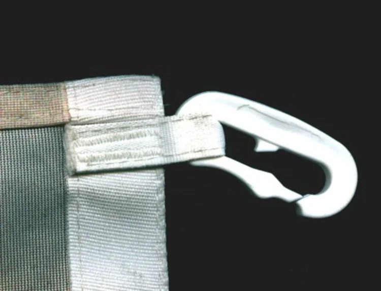 wykończenie flagi i karabinek